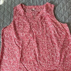 Talbots Sleeveless Red Swirl Blouse